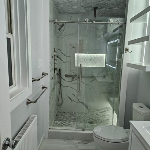 mount-airy-bathroom2-02